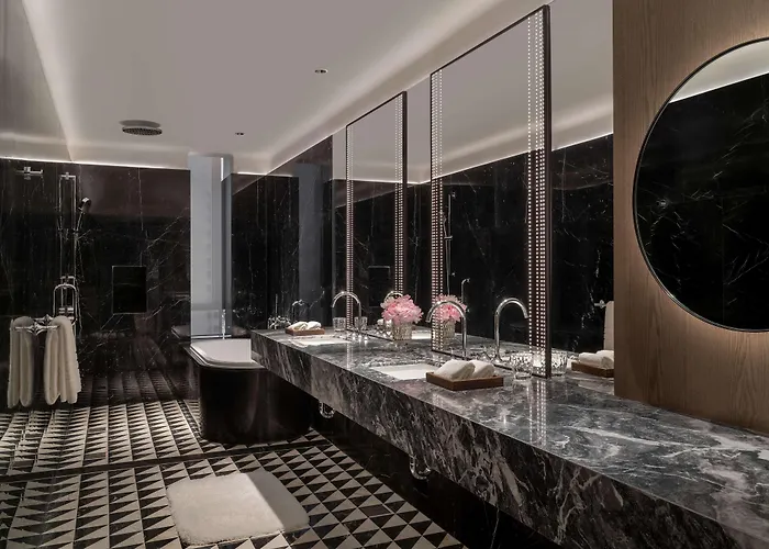Conrad Urumqi